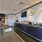 Best Western Plus Newark Airport West 